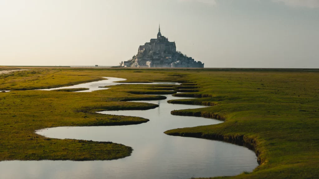 The Ultimate Guide to Mont Saint-Michel: History, Travel Tips, and Must-See Attractions